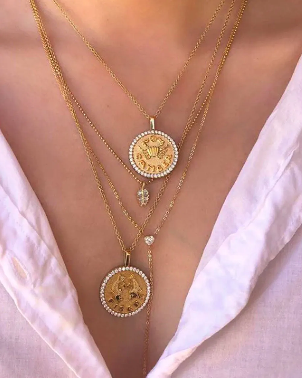 18k Yellow Gold Small Palm Leaf Diamond Necklace