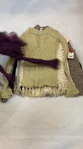 Y2K Vibe Knit Sweater – Perfect for Vintage Lovers (GRV-11-039)